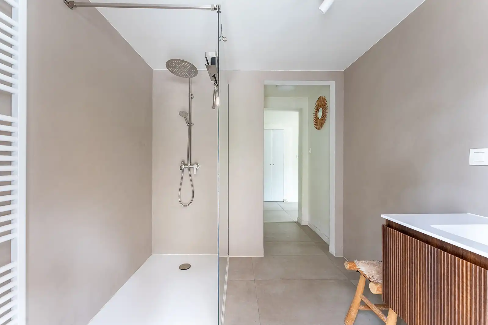 Vrijstaande woning op een ruim perceel (1850m²) te Zuienkerke foto 5