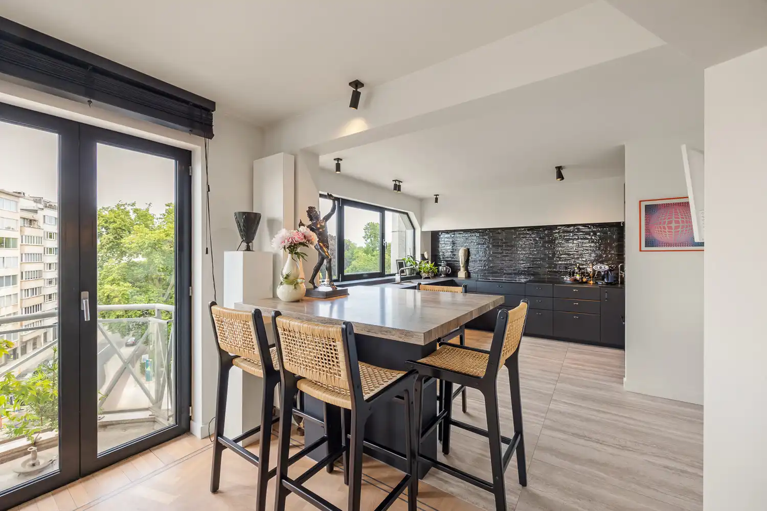 Luxueus en energiezuinig hoekappartement (260m²) op de 6de verdieping met prachtig uitzicht op het Stadspark foto 8