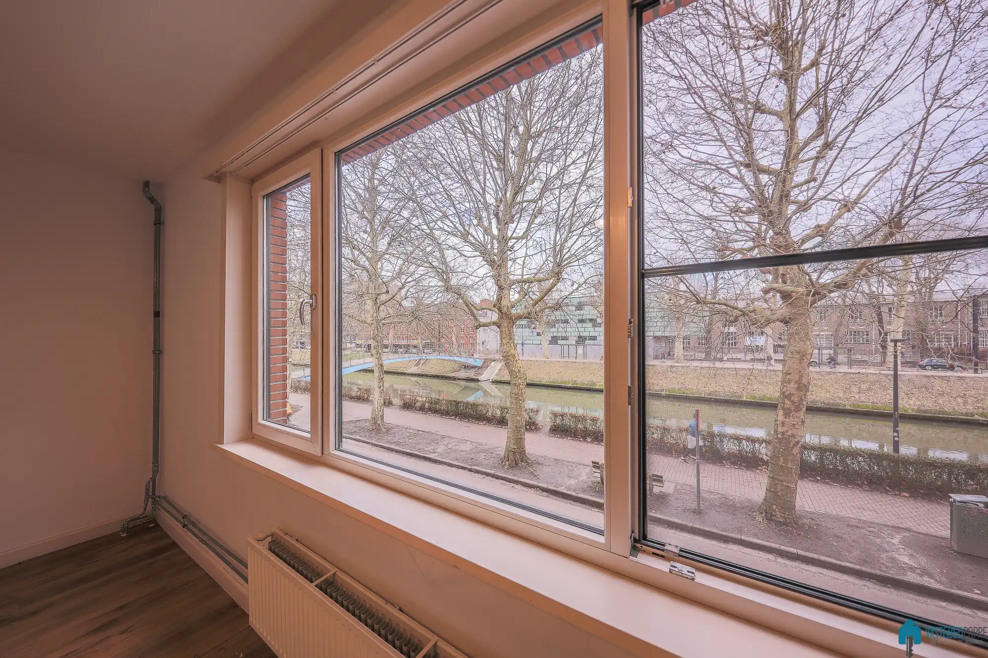 Eengezinswoning aan de Coupure foto 10