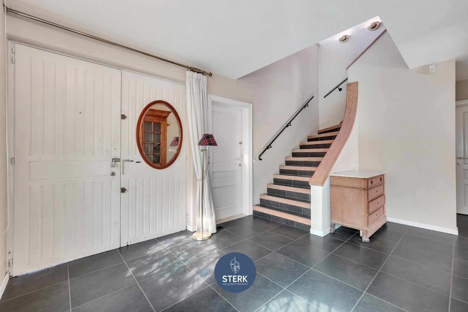 VERRASSEND RUIME GEZINSWONING MET EEN PRACHTIGE TUIN TE BOORSEM !  foto 5