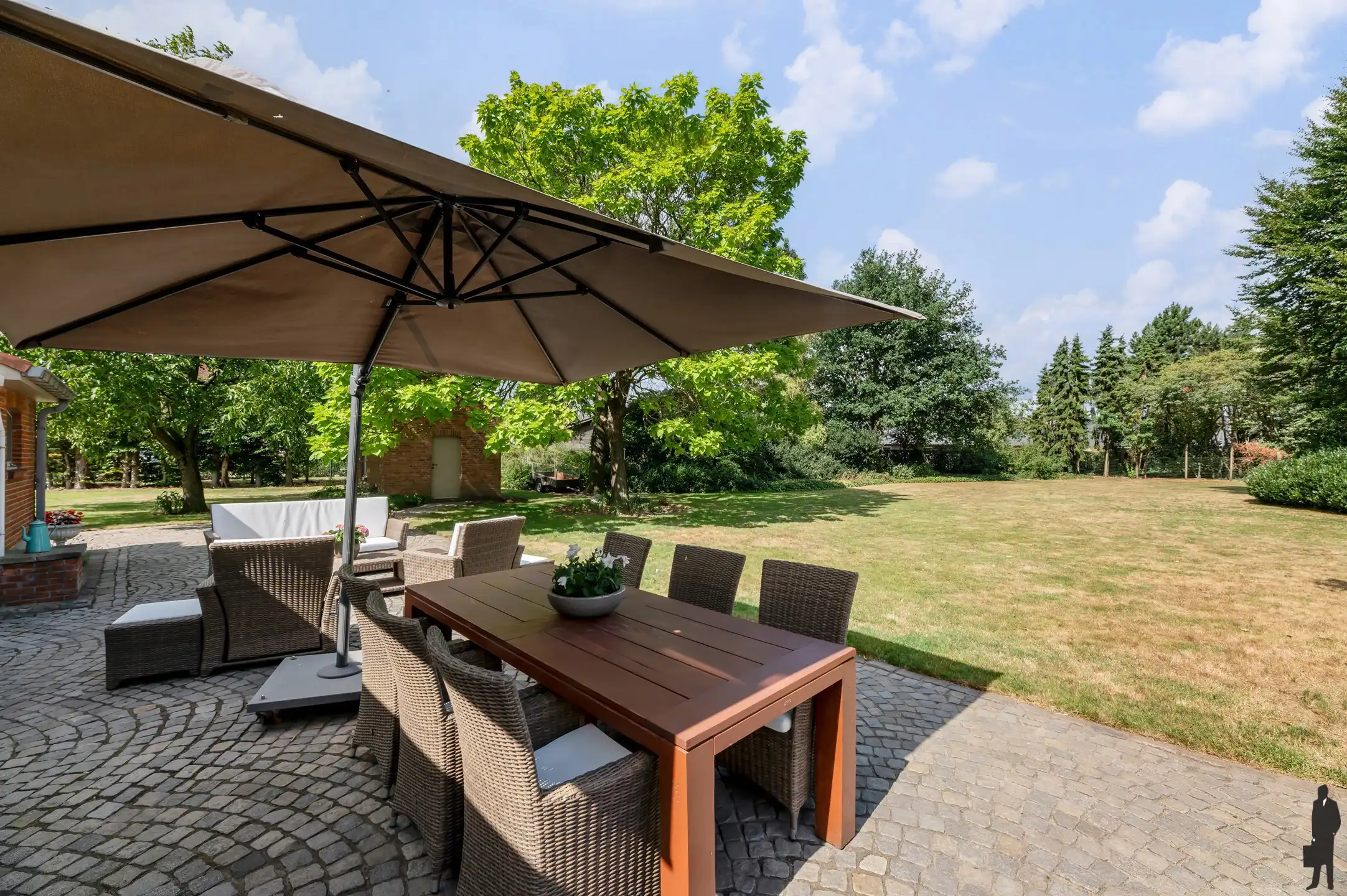 Langgestrekte hoeve op ca. 2.562m² grond te Meer! foto 24