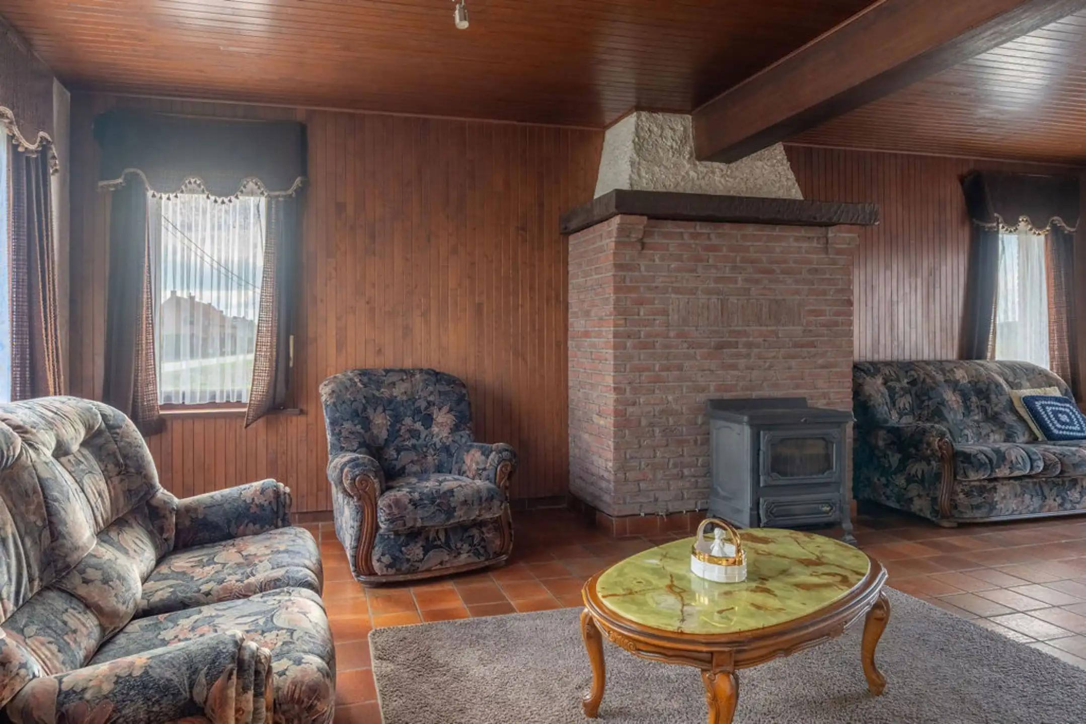Te renoveren woning op een mooi en gunstig gelegen perceel van in totaal 6.449 m². foto 15