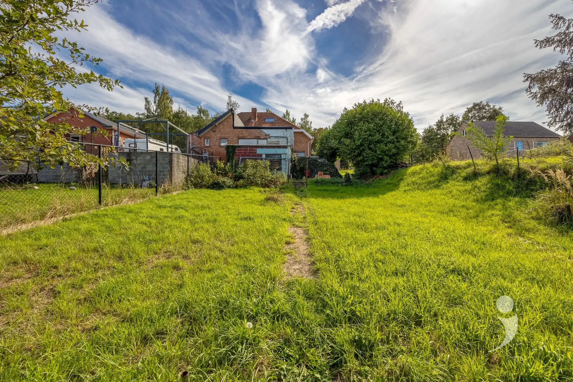 Karaktervolle gerenoveerde woning in Gelrode foto 32