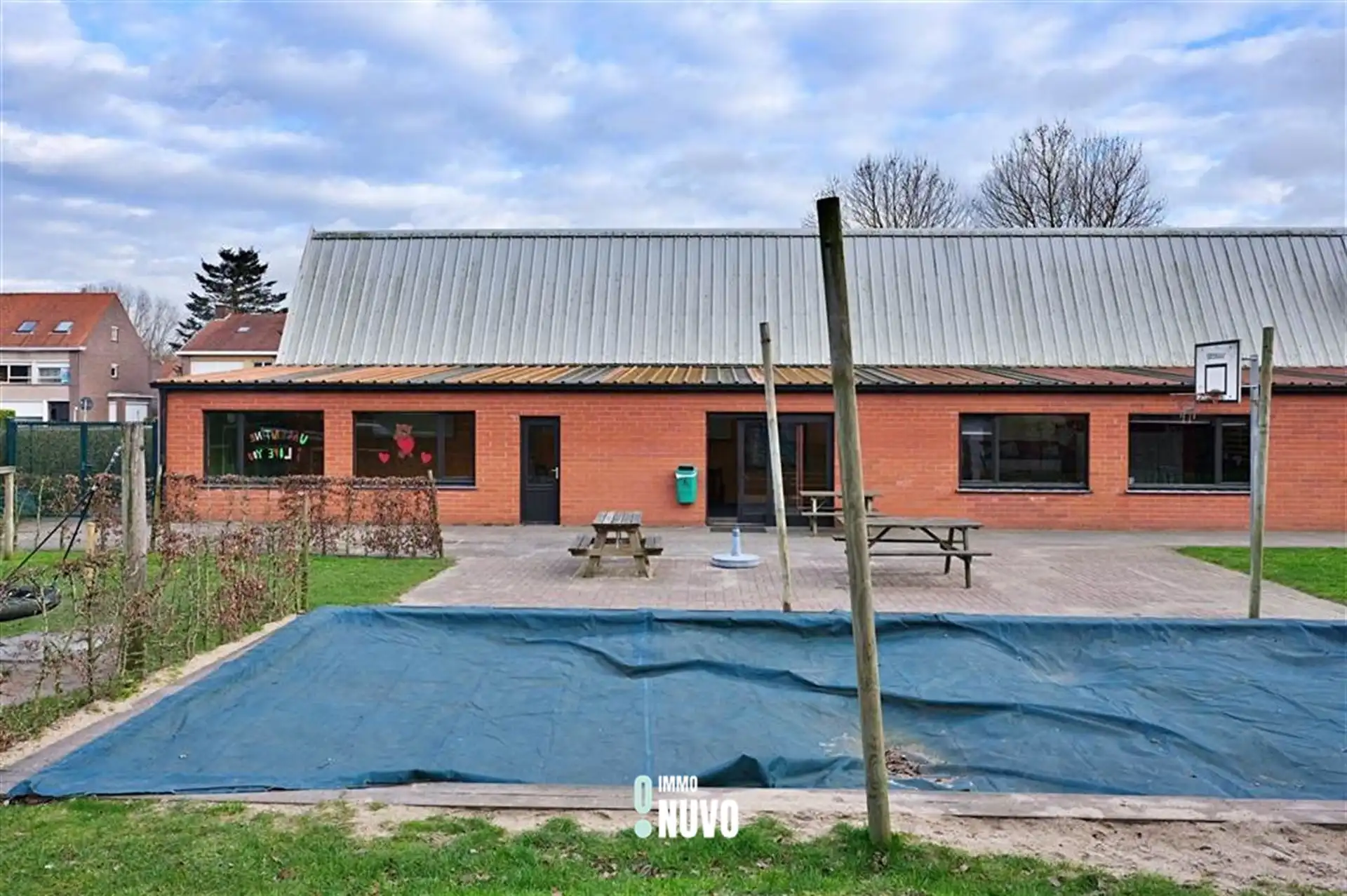 Gemengd gebouw foto 53