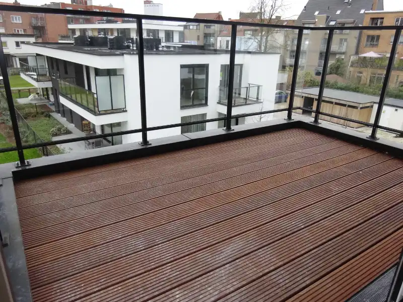 Instapklaar en verzorgd appartement met 2 slaapkamers, terras en garage foto 11