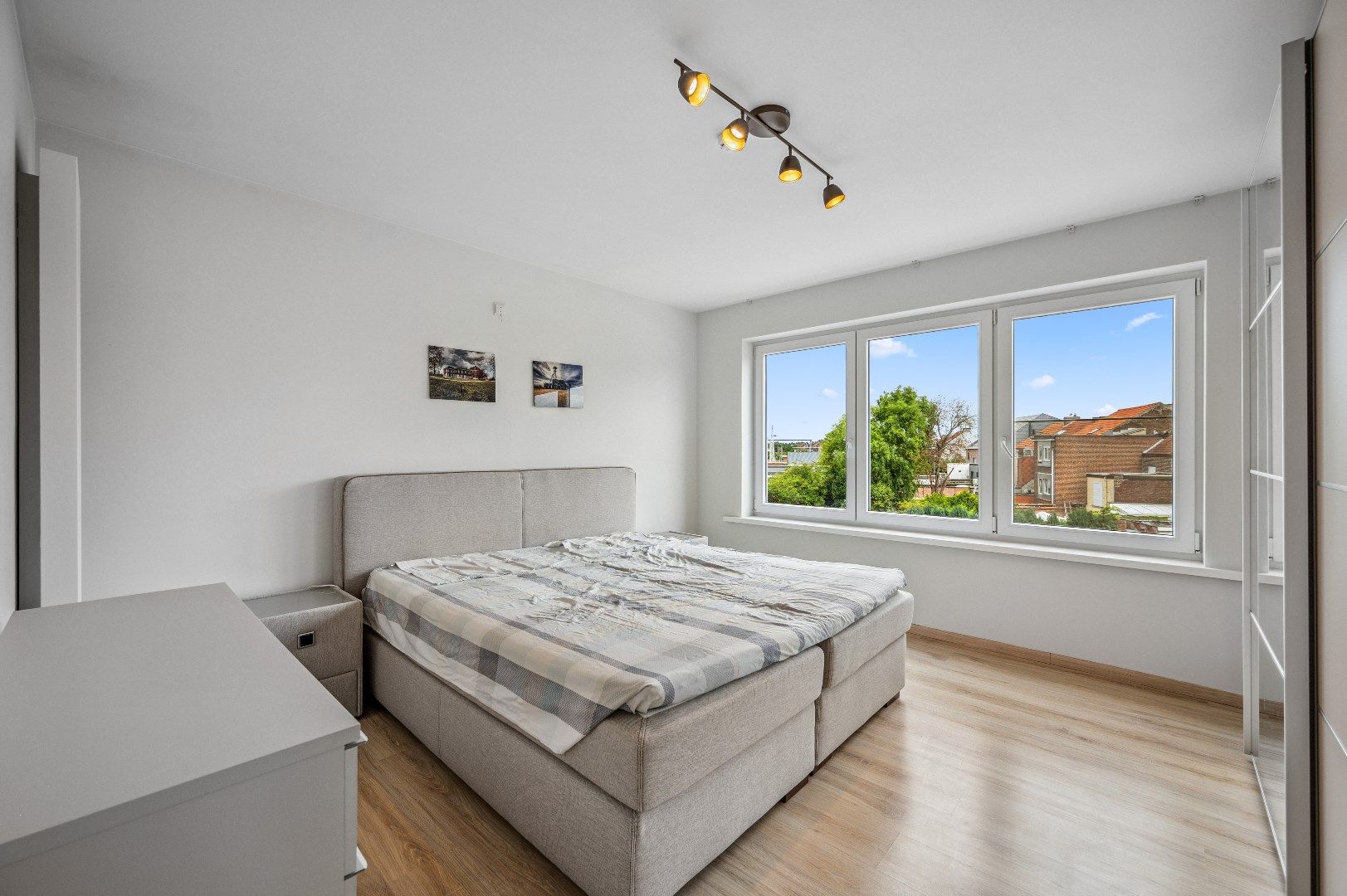 Prachtig gerenoveerd appartement aan de buitenrand van Tienen met EPC A foto 14