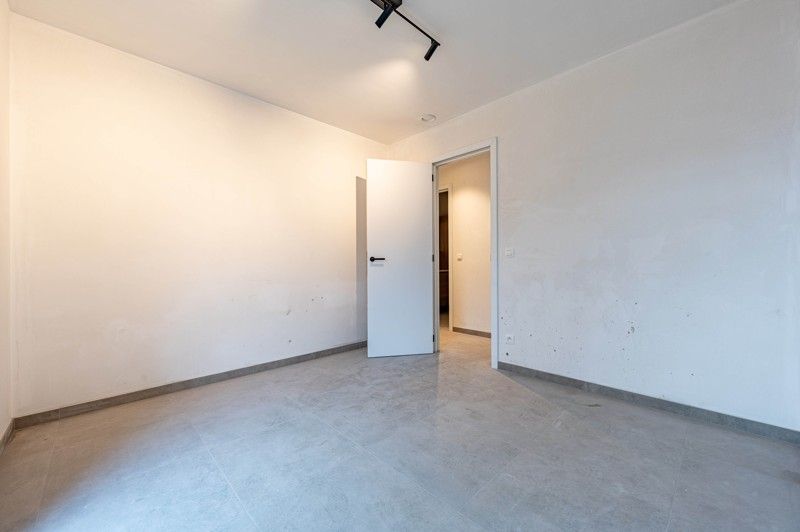 Trendy en kwalitatieve afgewerkte nieuwbouwappartementen in het hartje van Sint-Eloois-Vijve te koop! (*6% BTW) foto 10