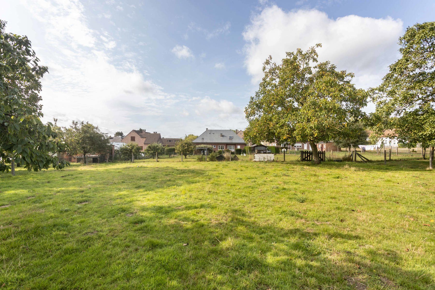 Charmante gezinswoning met 5 slaapkamers en riante tuin. foto 26