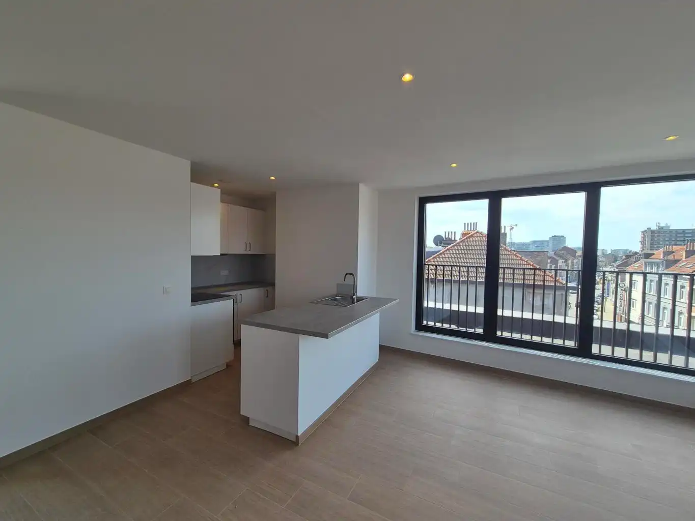Nieuwbouw appartement met 2 slpks, terras, kelder foto 5