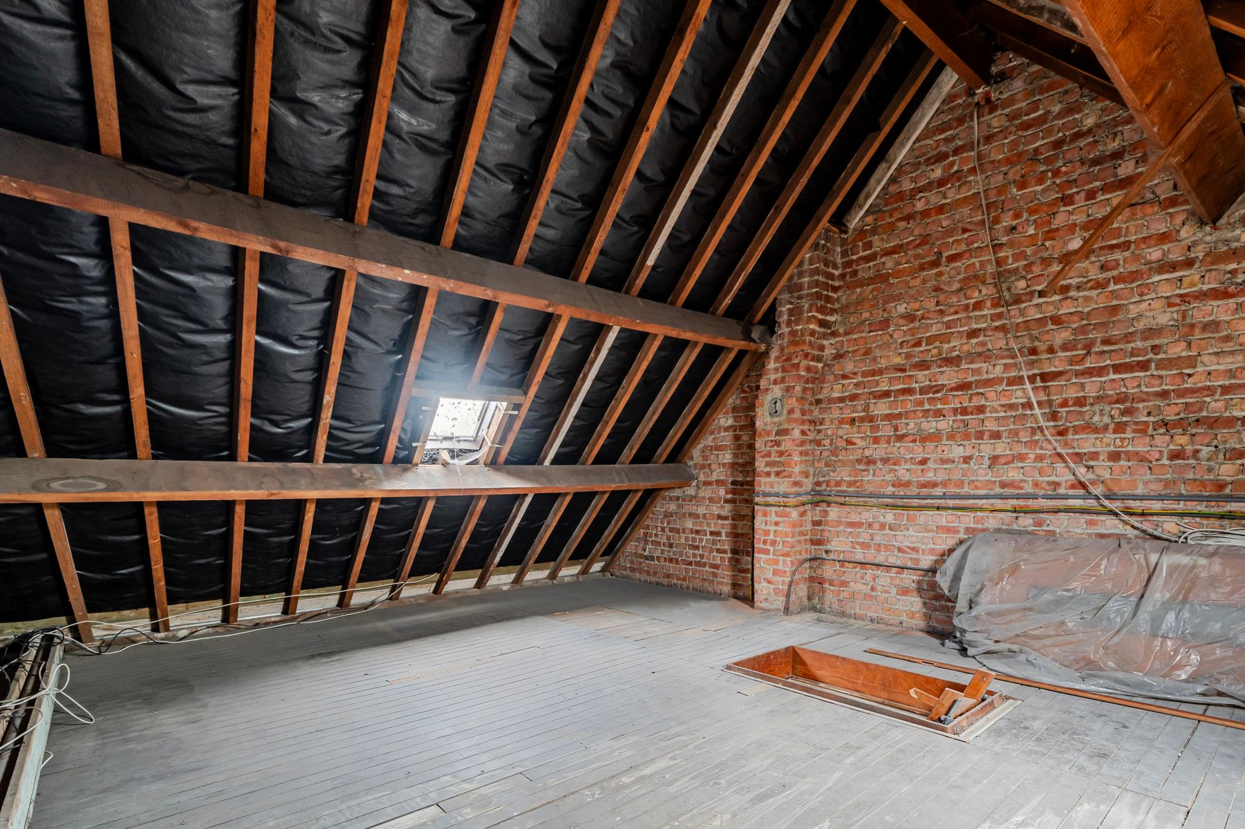 Huis 3 slaapkamers, grote zolder en grote tuin te Grimbergen foto 23