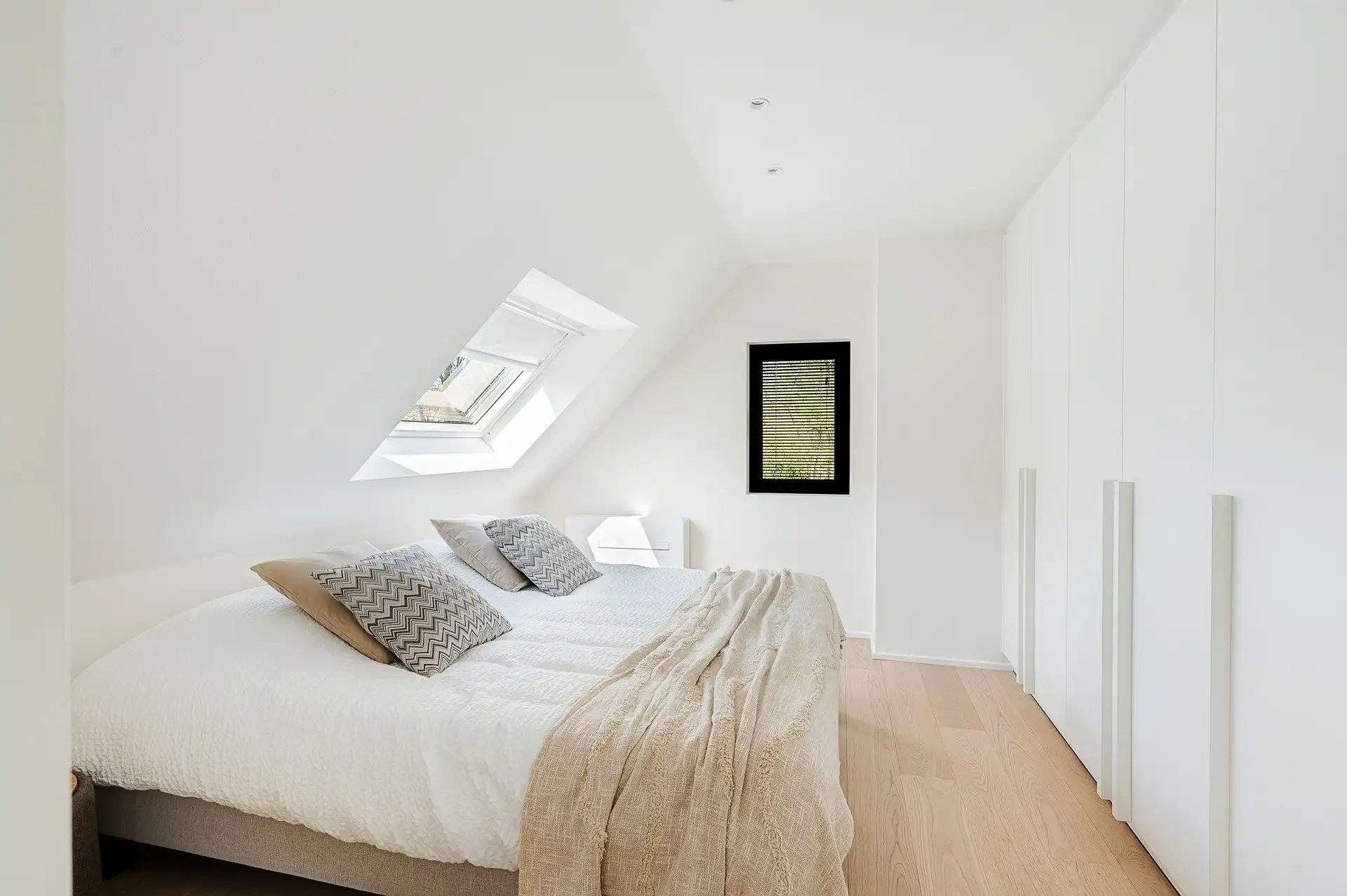 Smaakvol afgewerkte villa in Maaiken met ruime tuin foto 29