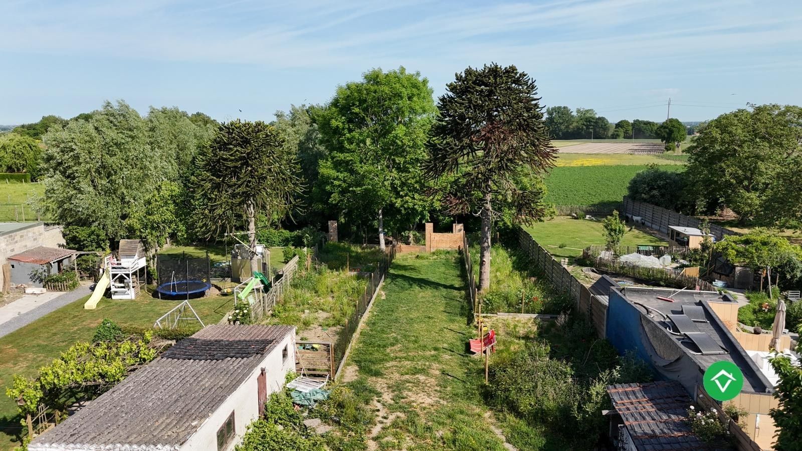 Ruime gezinswoning op perceel van 1126 m²  - tal van mogelijkheden! foto 20