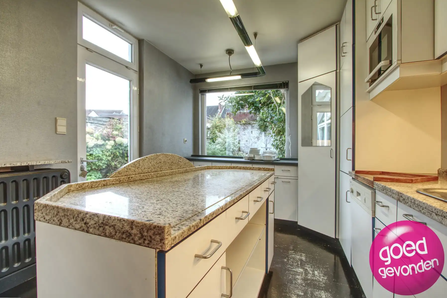 HERENHUIS - 4 tot 5 SLK - 2 LIVINGS - KOER - TERRAS - TUIN   foto 19