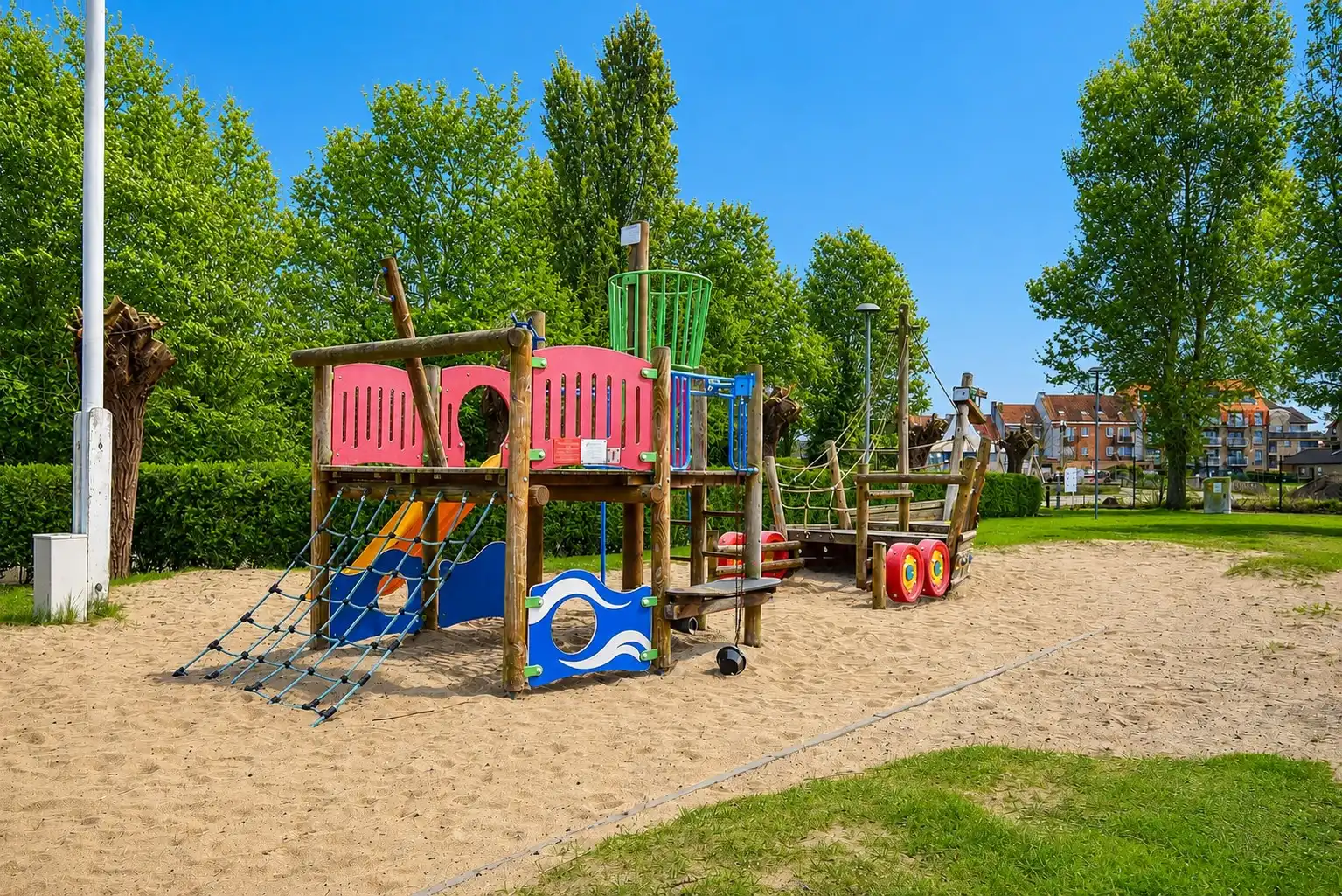Vernieuwd gemeubeld vakantieappartement foto 12