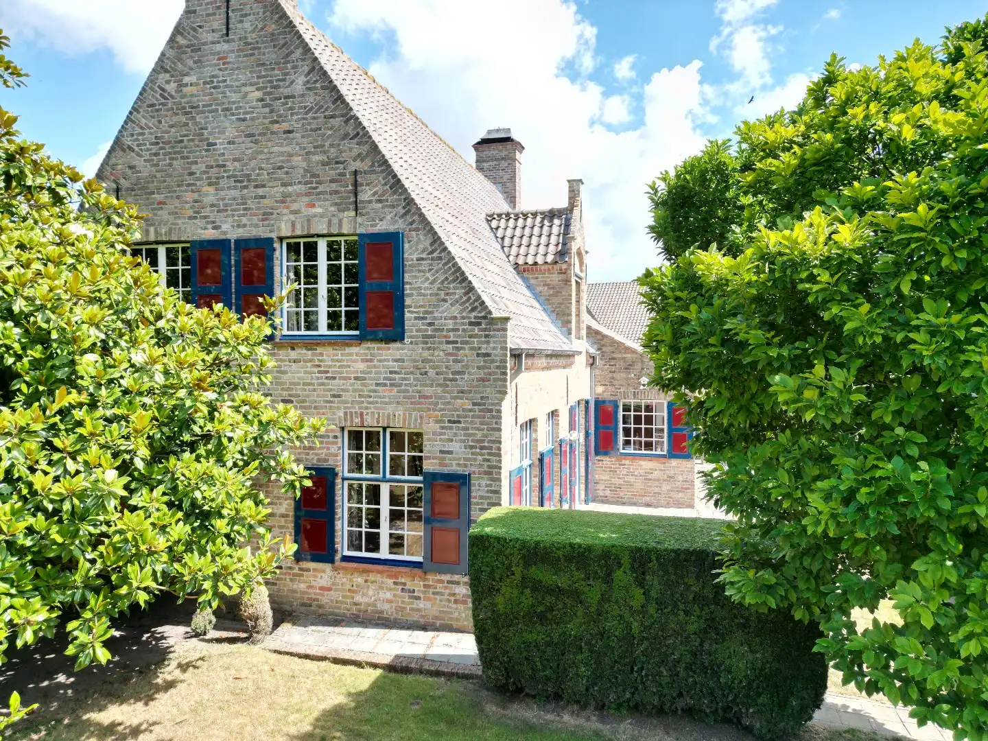 Sluisse Villa aan het water : Onder architectuur gebouwd, wonen aan de Damse Vaart foto 48