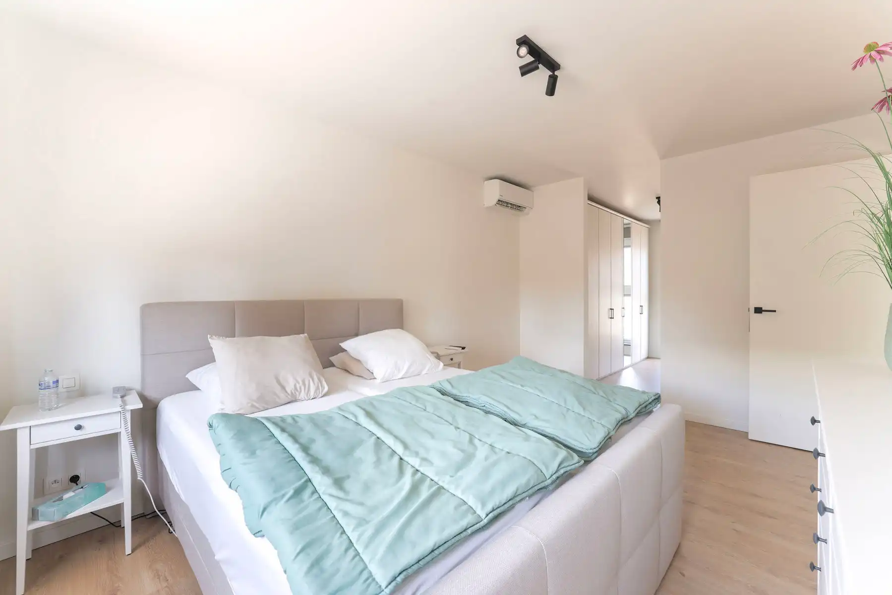 Nieuwbouwwoning op ca. 387 m² met energiezuinig EPC-label A foto 18