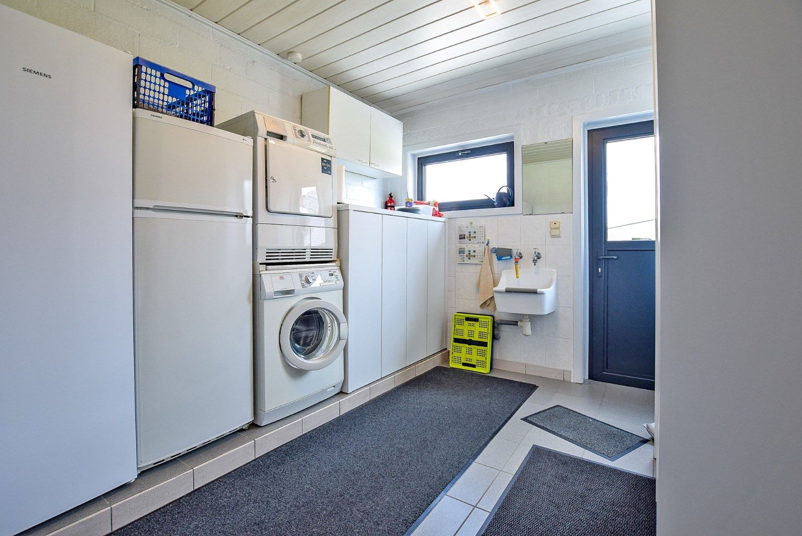 Uiterst goed onderhouden villa op 720m², gelegen in doodlopende straat te Veurne.  foto 9