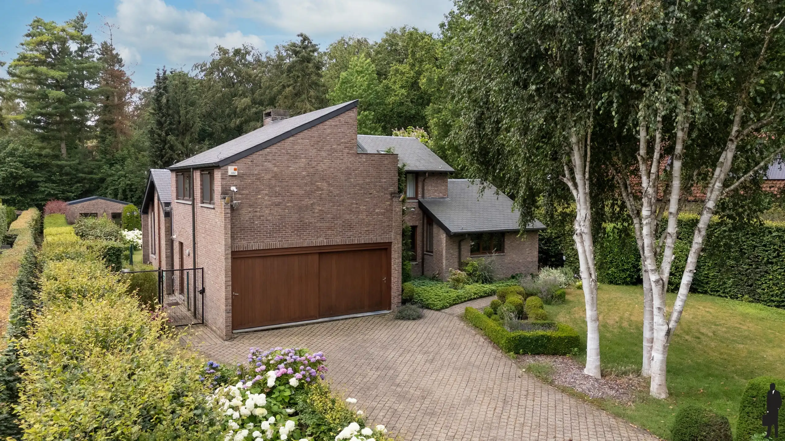 Split-levelwoning op een zonnig perceel van ca. 1.443 m² foto 26