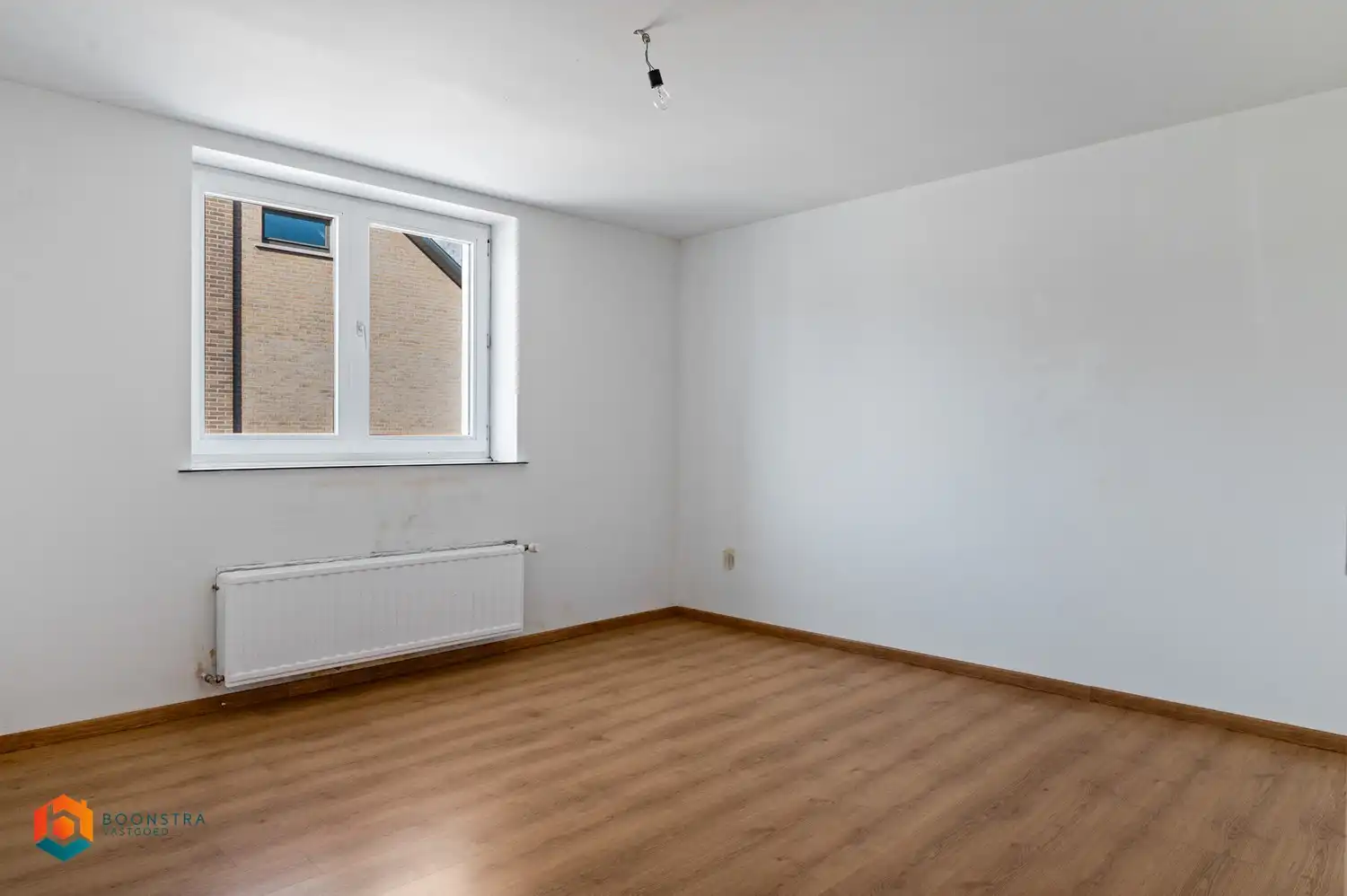 Instapklare woning met 3 slpkrs en tuin foto 14