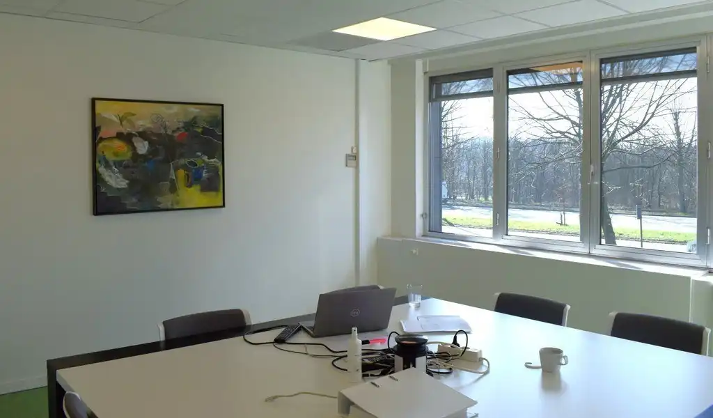 Kantoorruimte te huur in Quinten Building te Berchem foto 11