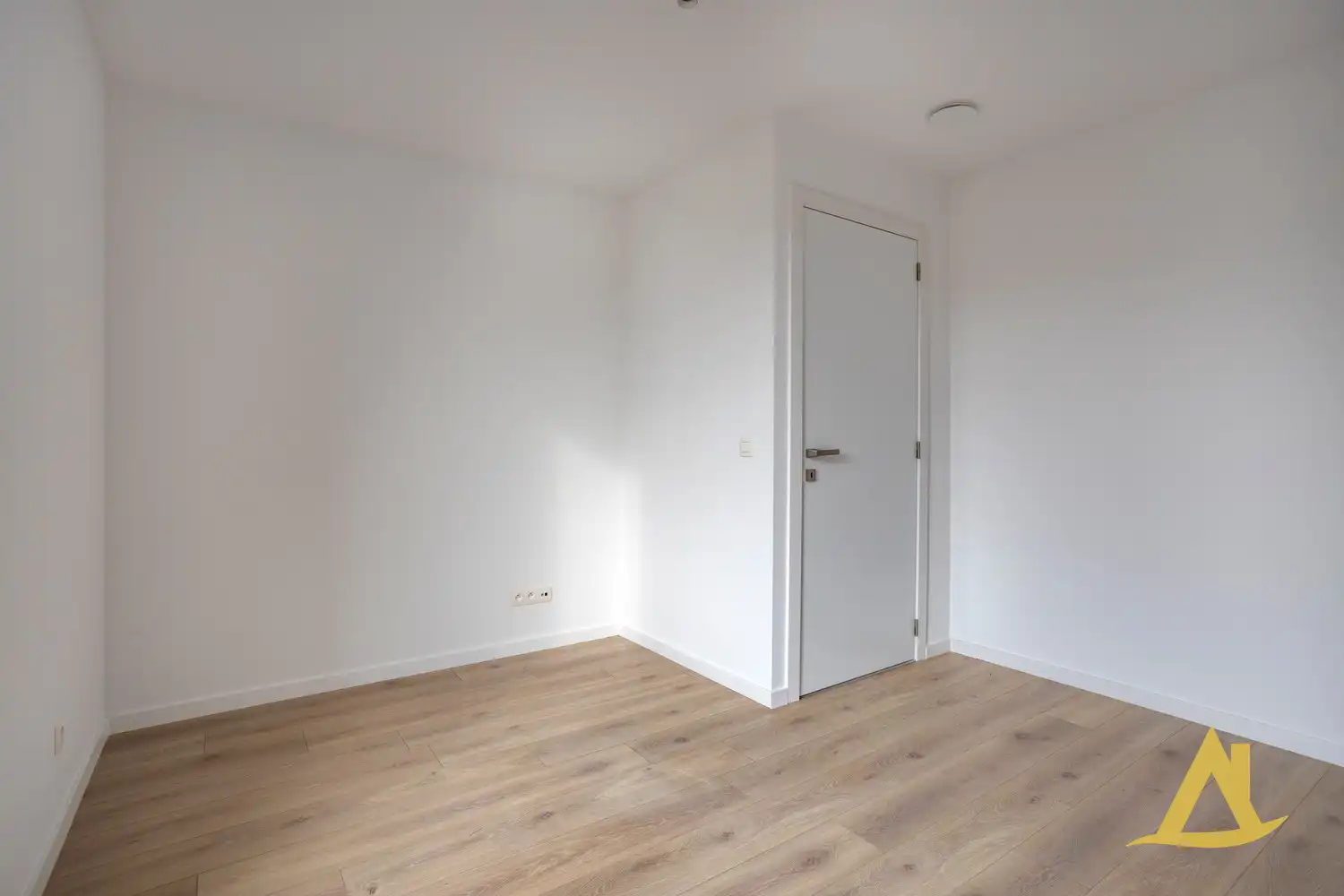 STIJLVOL EN ENERGIEZUINIG WONEN OP EEN TOPLOCATIE! foto 36