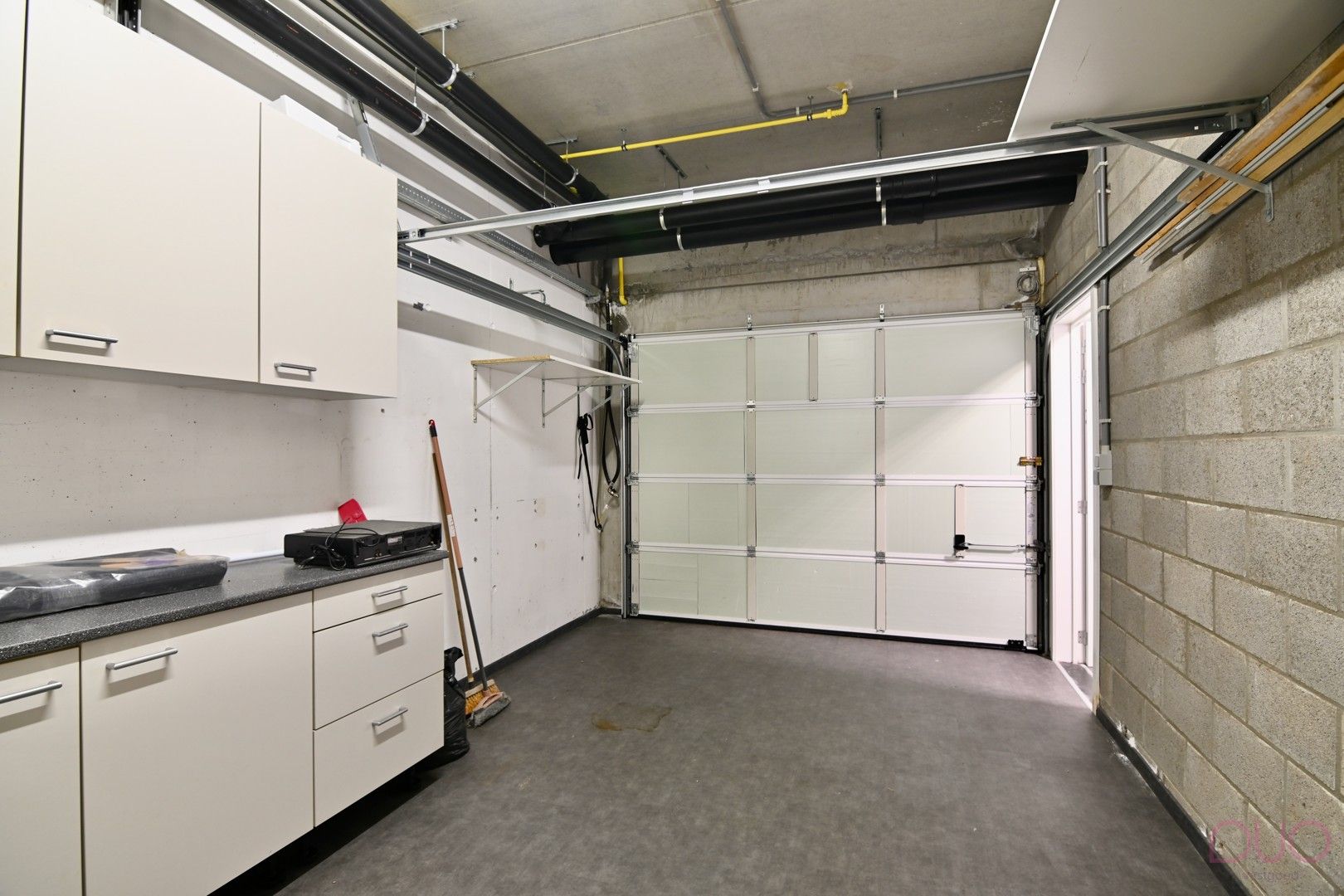 Instapklare, rustig gelegen woning in het hartje van Sint-Truiden foto 16