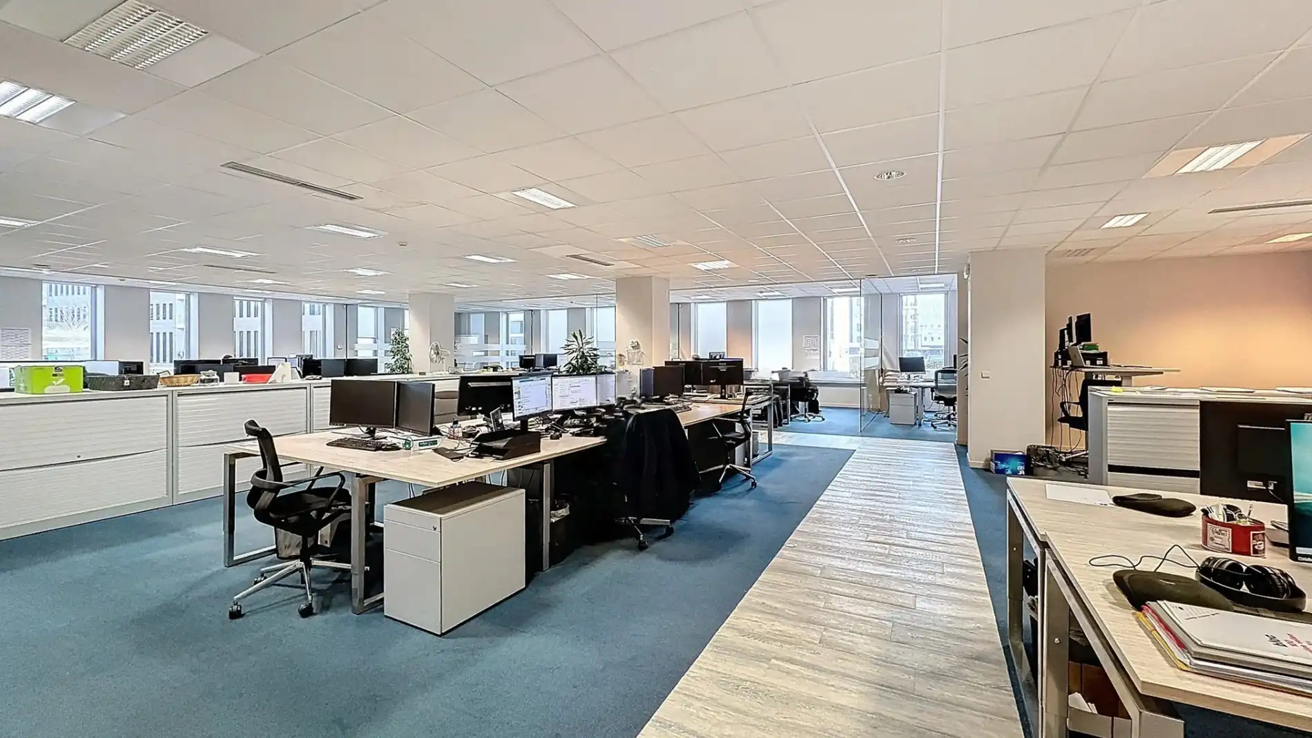 Exclusief kantoor te koop aan Eilandje in Antwerpen foto 3
