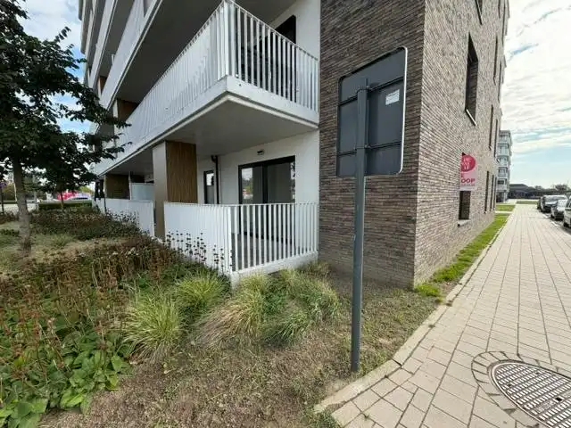 Instapklaar één slaapkamerappartement centrum Aalter foto 18