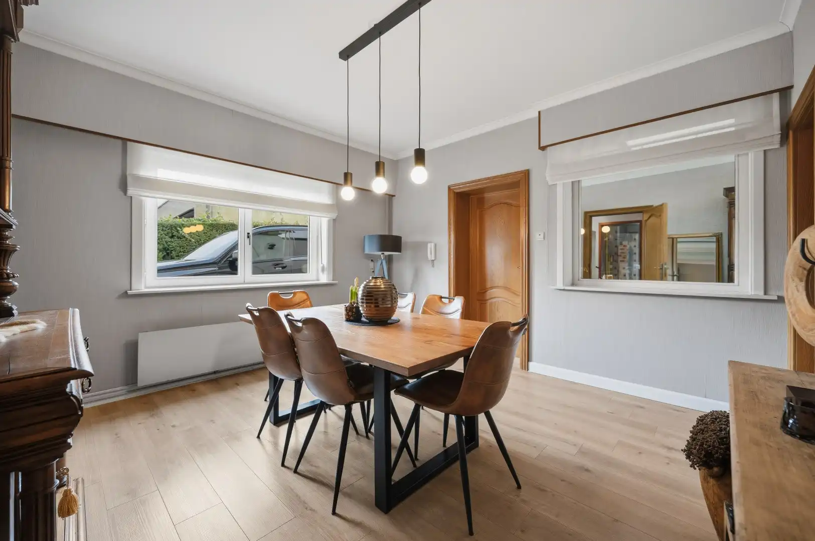 Instapklare woning met handelspand op een goede locatie foto 10