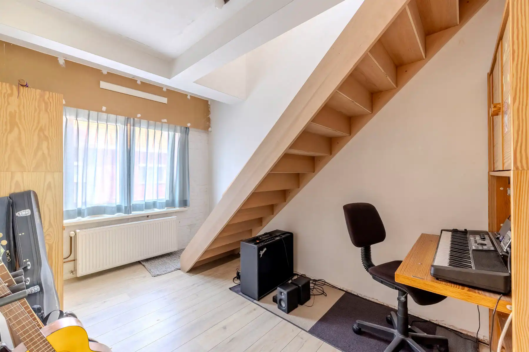 Instapklare woning met 4 slpks, 2 badks en gezellige tuin foto 20