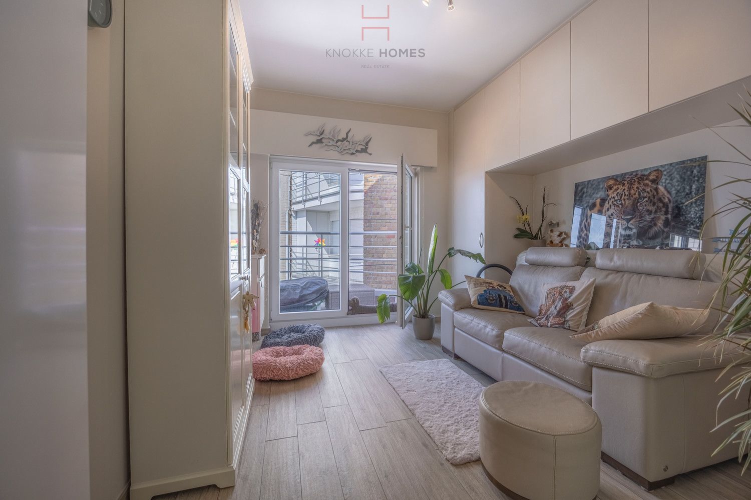 Recent gerenoveerd appartement met zijdelings zeezicht te Albertstrand foto 12