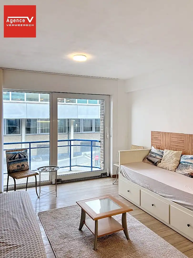 Rustig gelegen studio met terras met zicht op beschermd duingebied.  foto 7