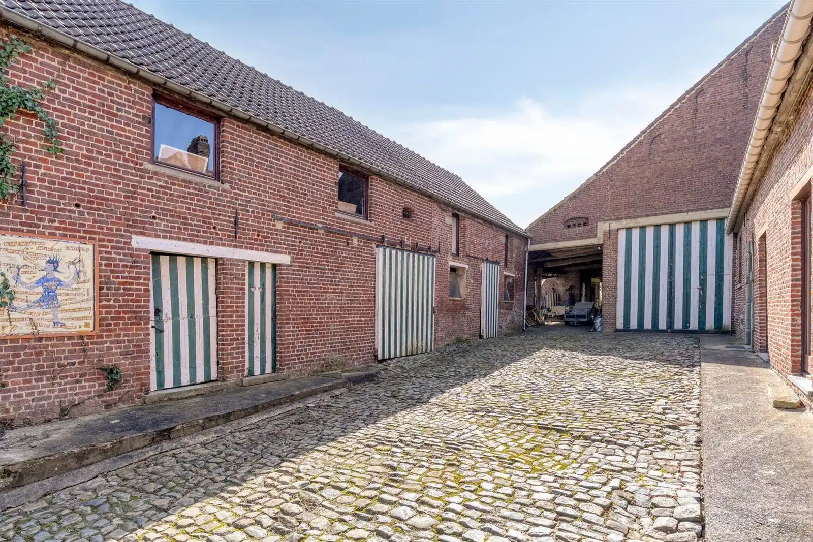 Uitzonderlijke eigendom van kunstenaar dichter  foto 7