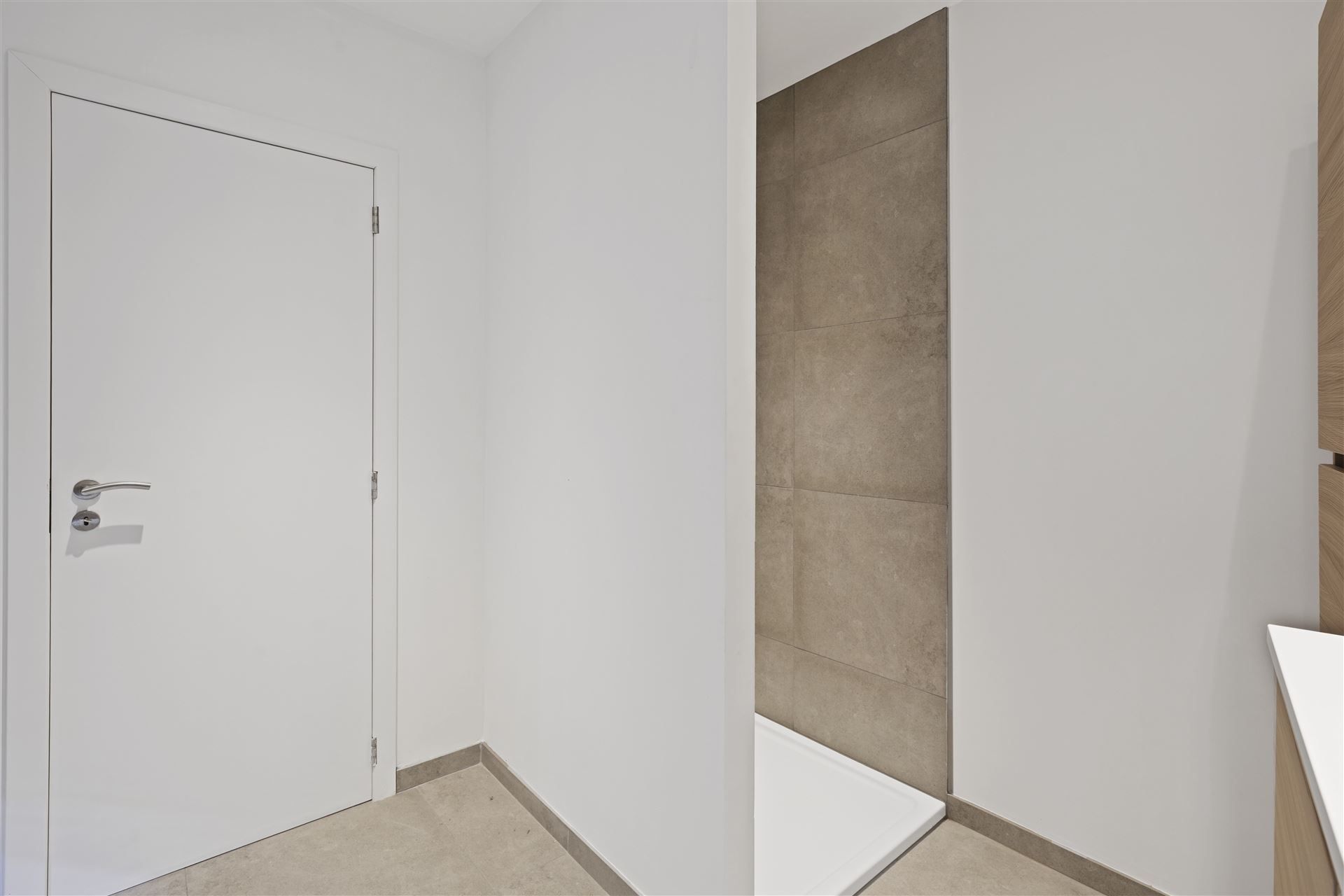 CENTRALE LIGGING / RUIME WONING foto 17