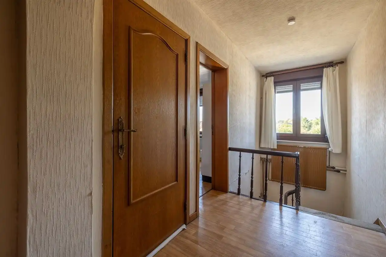 Historische woning met koetspoort op 8a41ca op markt tot tegen de Demer foto 30
