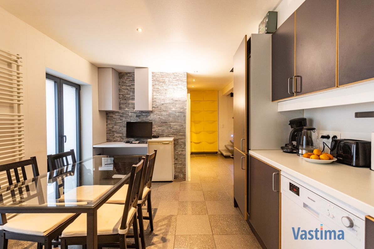 Instapklaar appartement met tuin en garage te Aalst foto 8