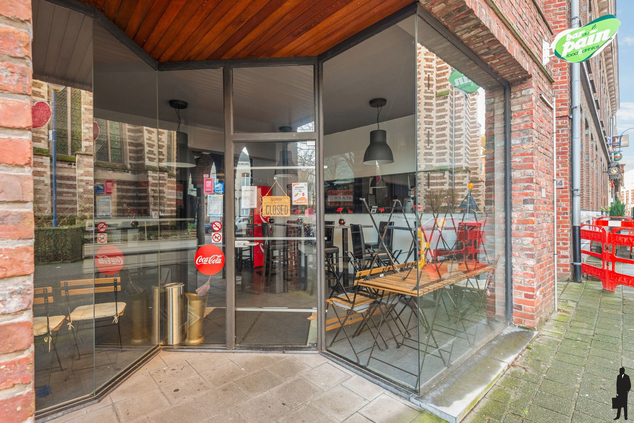 Handelspand (ca. 115m²) pal in het centrum van Kontich foto 3