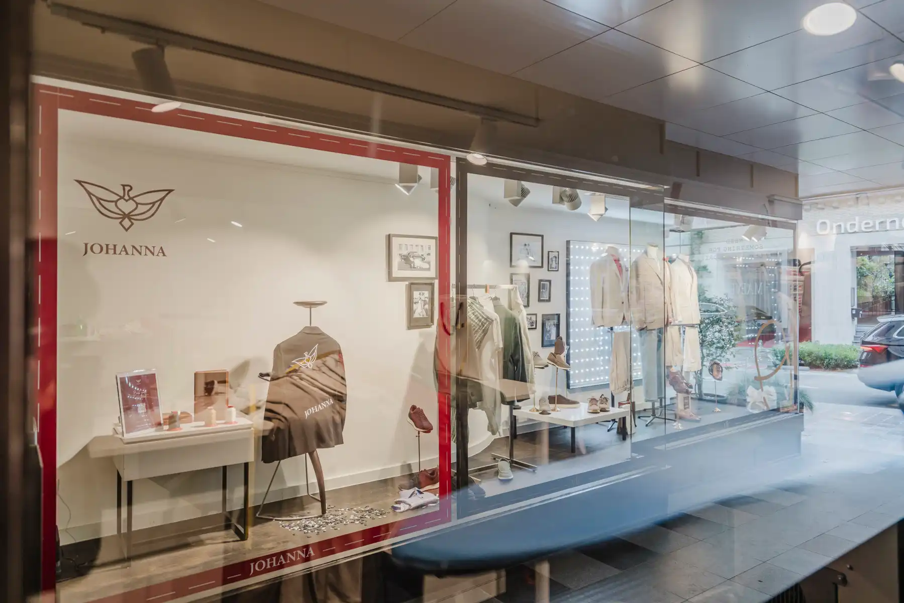 Commercieel handelsgelijkvloers op TOPLIGGING in hartje Kortrijk foto 15