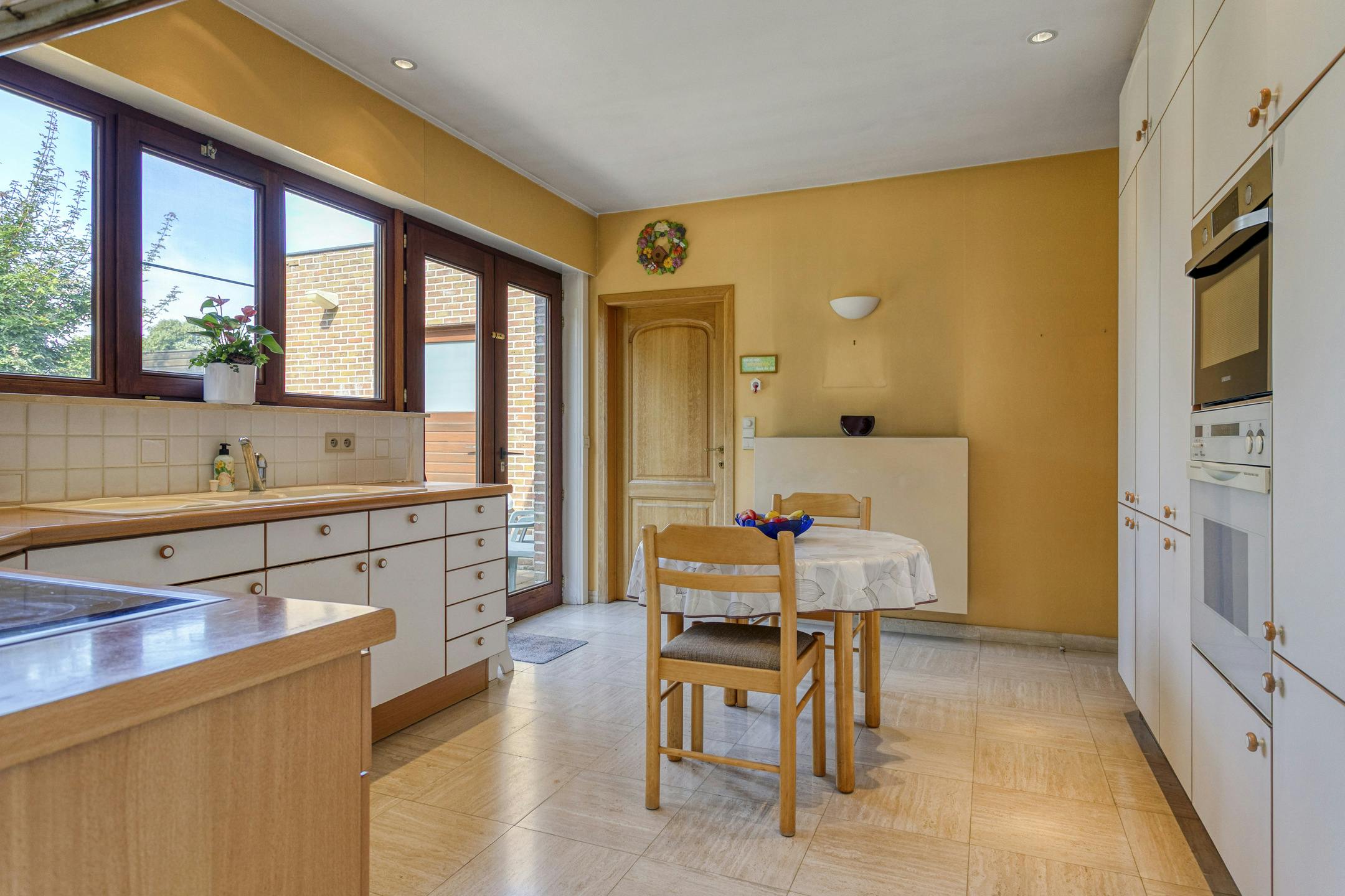 Alleenstaand huis met zicht op groen te koop te Oudenaarde foto 7