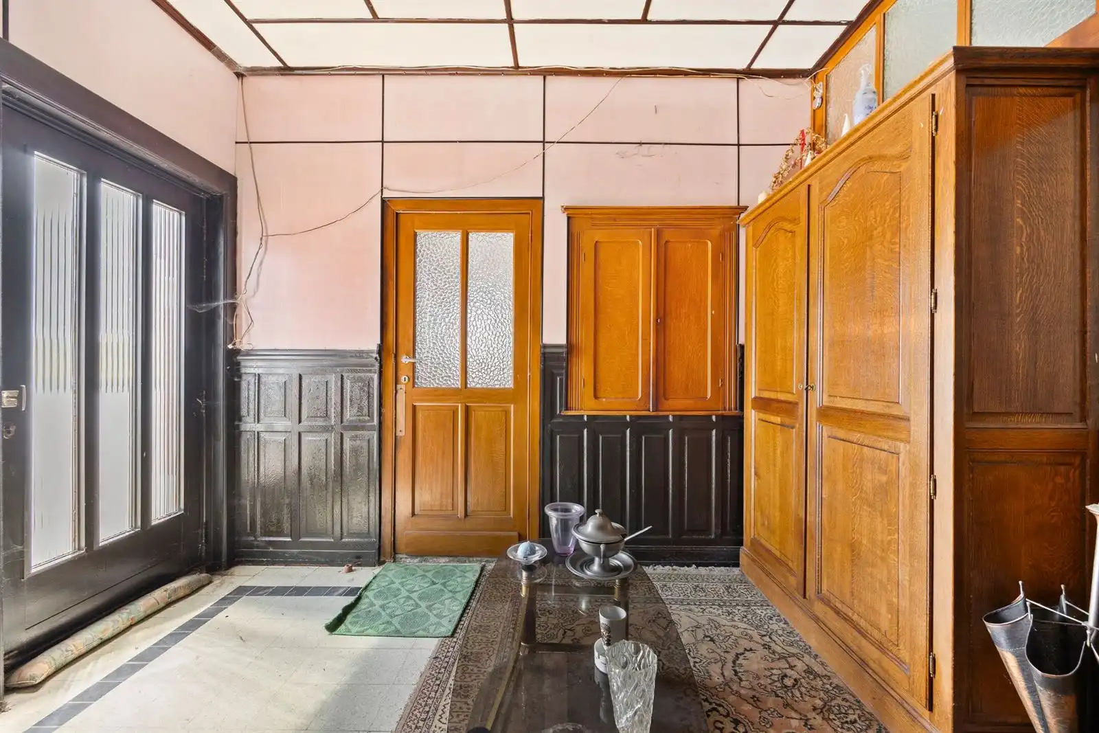 Hoeve met stallen te koop! foto 4
