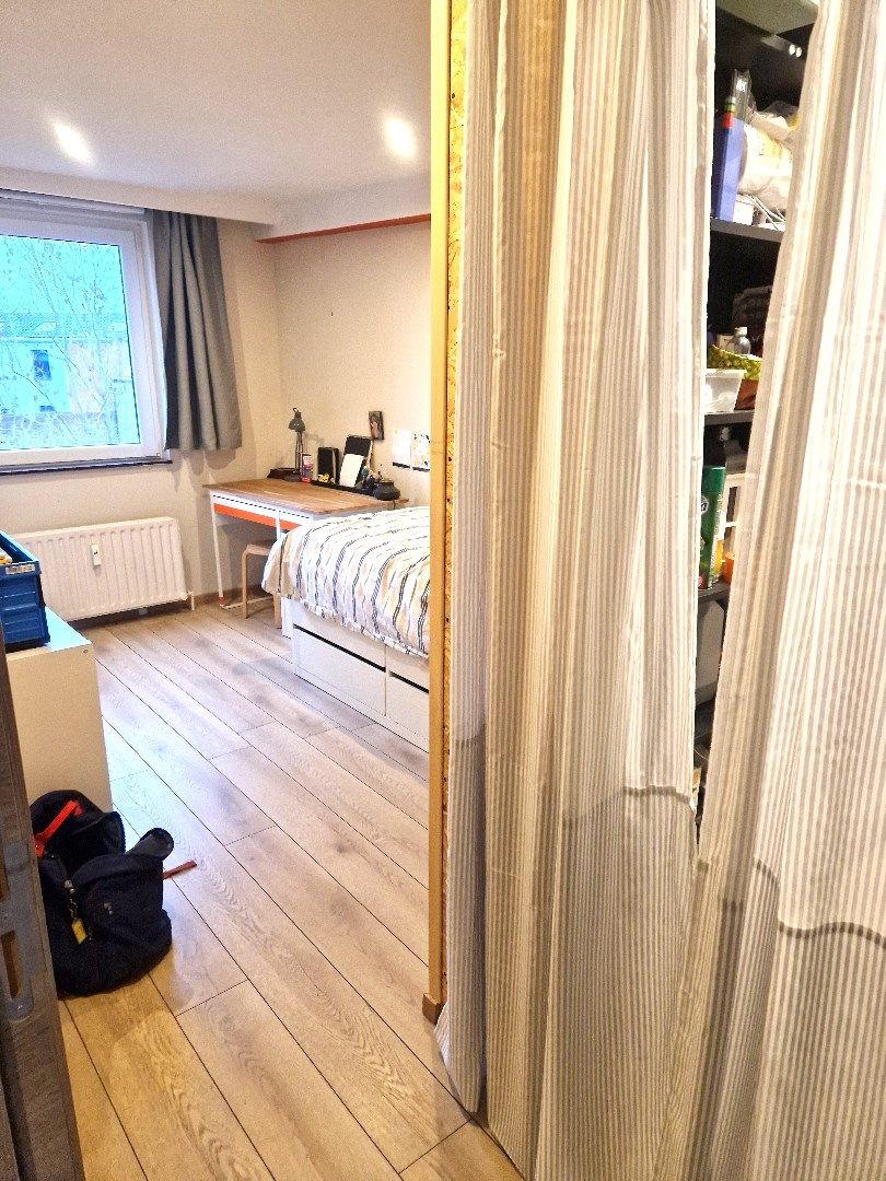 In optie : Volledig gerenoveerd en verzorgd appartement centrum Zaventem. foto 11