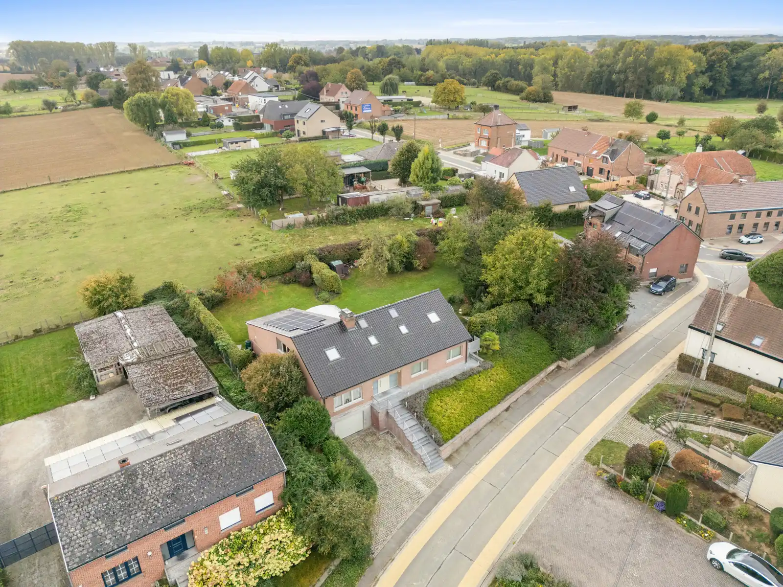 Energiezuinige villa met potentieel voor kangoeroewoning in het landelijke Pajottegem foto 2