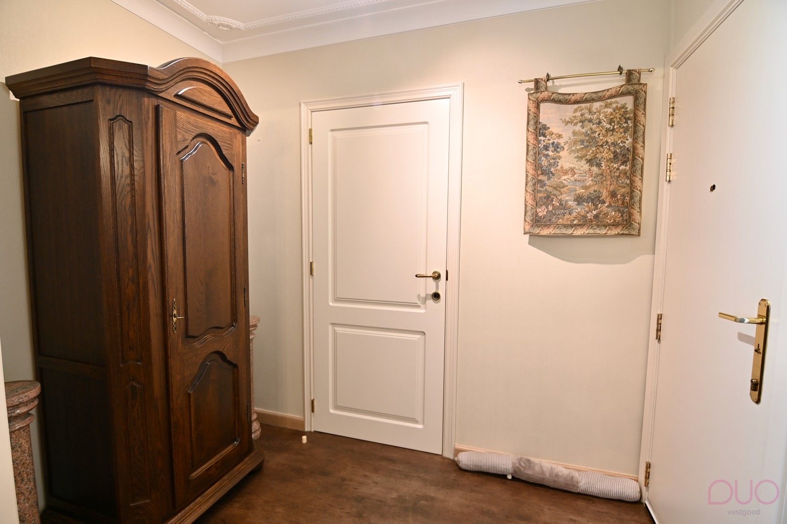 Instapklaar appartement in Truiens stadscentrum met autostaanplaats foto 11