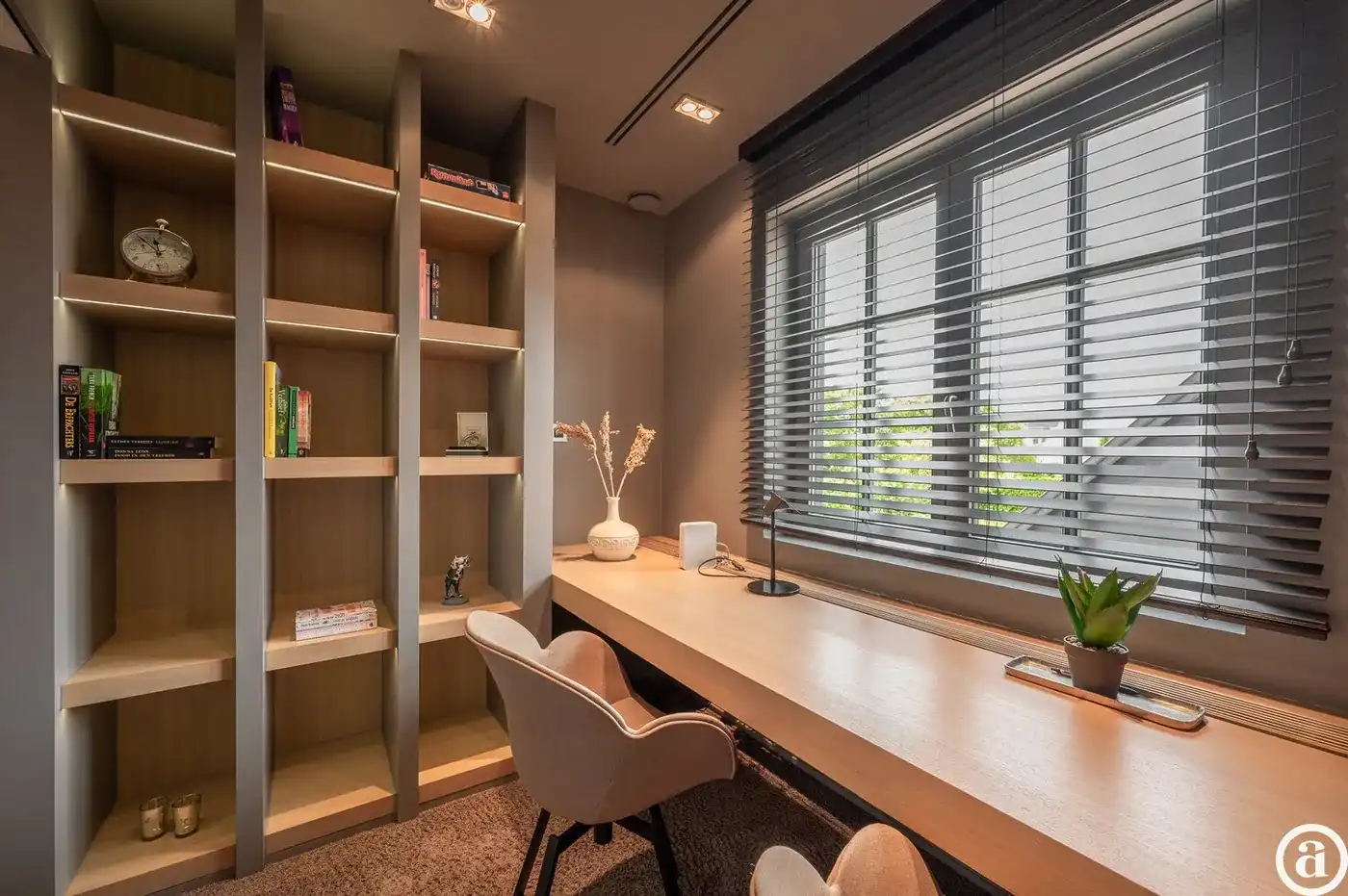Hedendaagse alleenstaande villa in rustige omgeving te Knokke foto 27