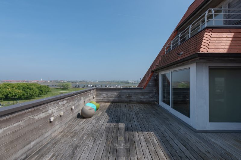 ()=>{if(producerUpdateValueVersion(node),producerAccessed(node),node.value===ERRORED)throw node.error;return node.value} Albert-I-Laan 62D - 8620 Nieuwpoort