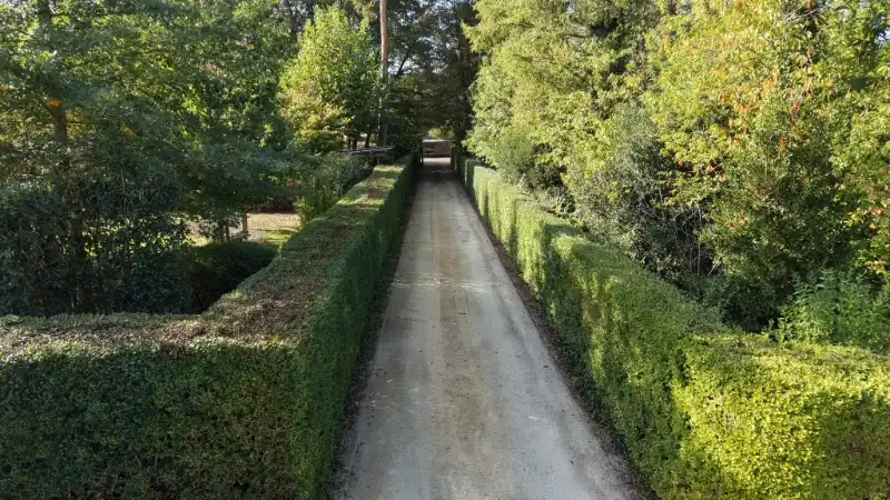 Exclusief gelegen stijlvolle villa op 24 are palende aan natuurgebied foto 45