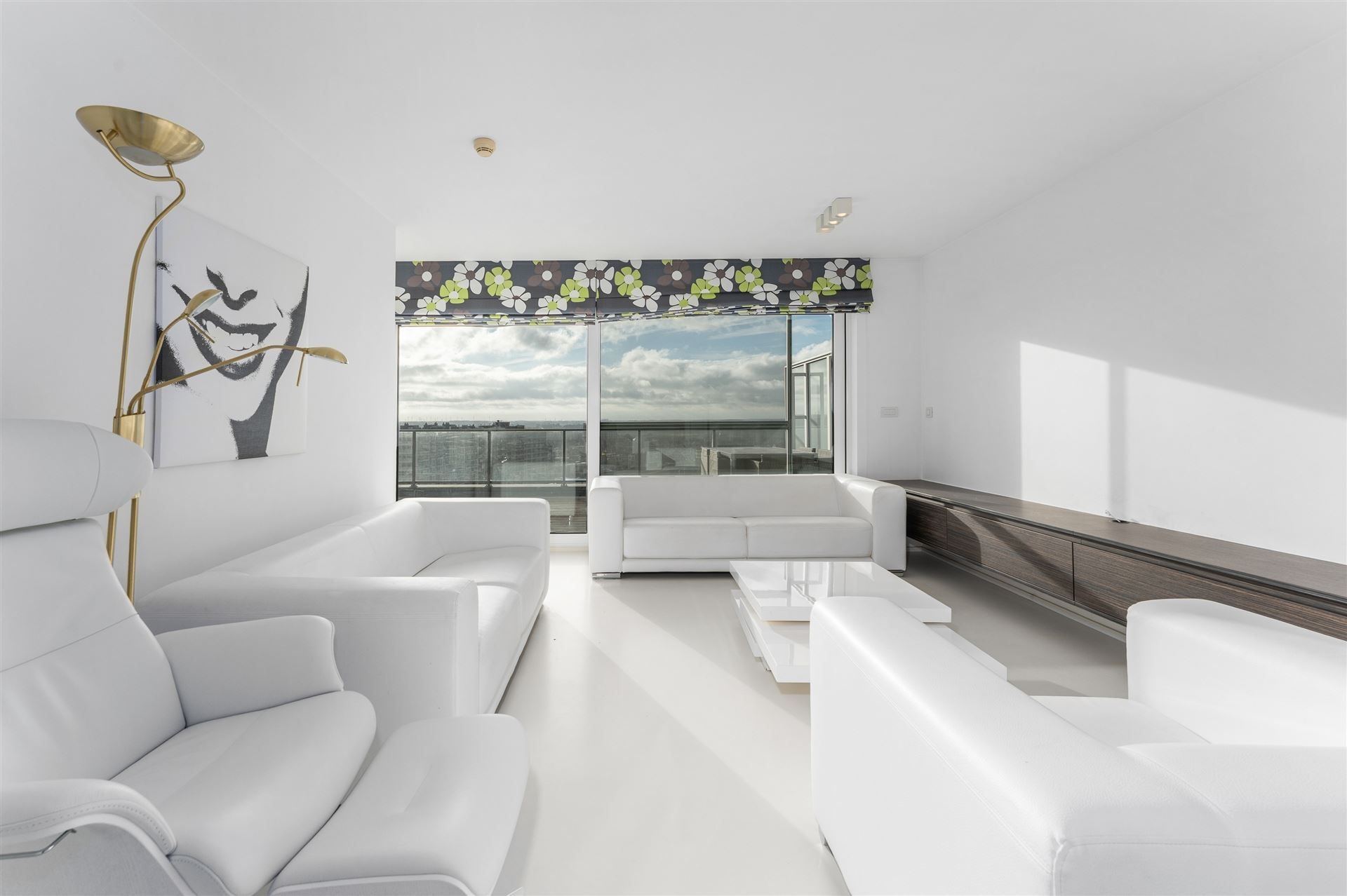 DAKAPPARTEMENT / JACHTHAVEN foto {{pictureIndex}}