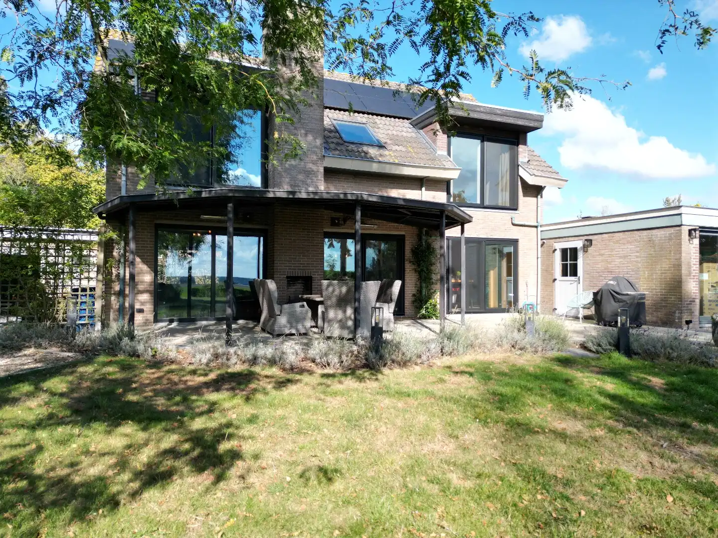 Ruimte, luxe en prachtig zicht foto 2