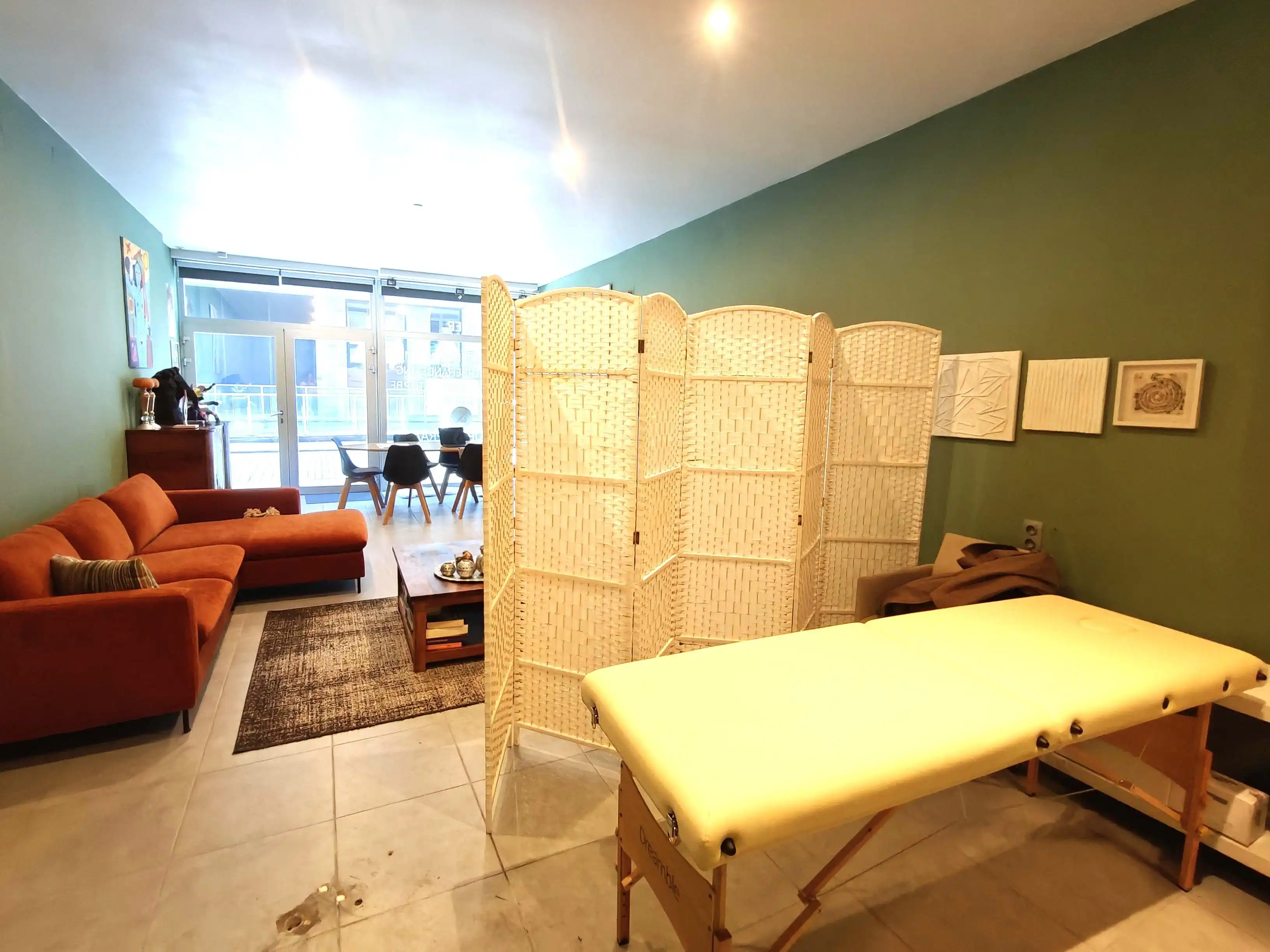 Handelspand met woonst (2-SLPK appartement) ! Hartje Oostende! foto 4