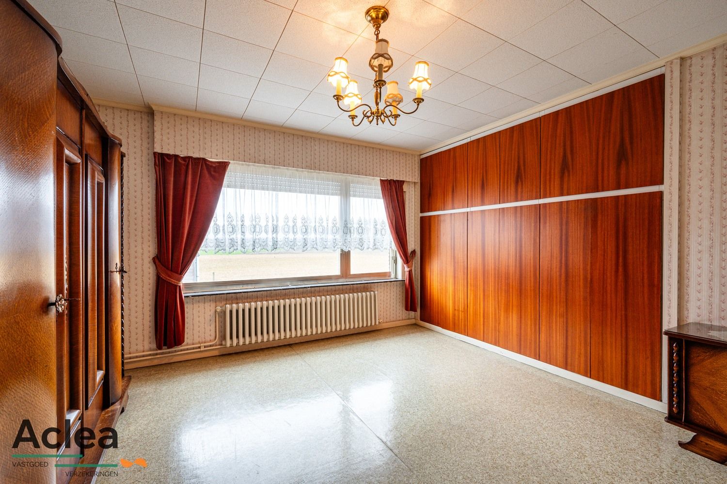 halfopen woning  met prachtig polderzicht en een uitzonderlijk ruime garage foto 10